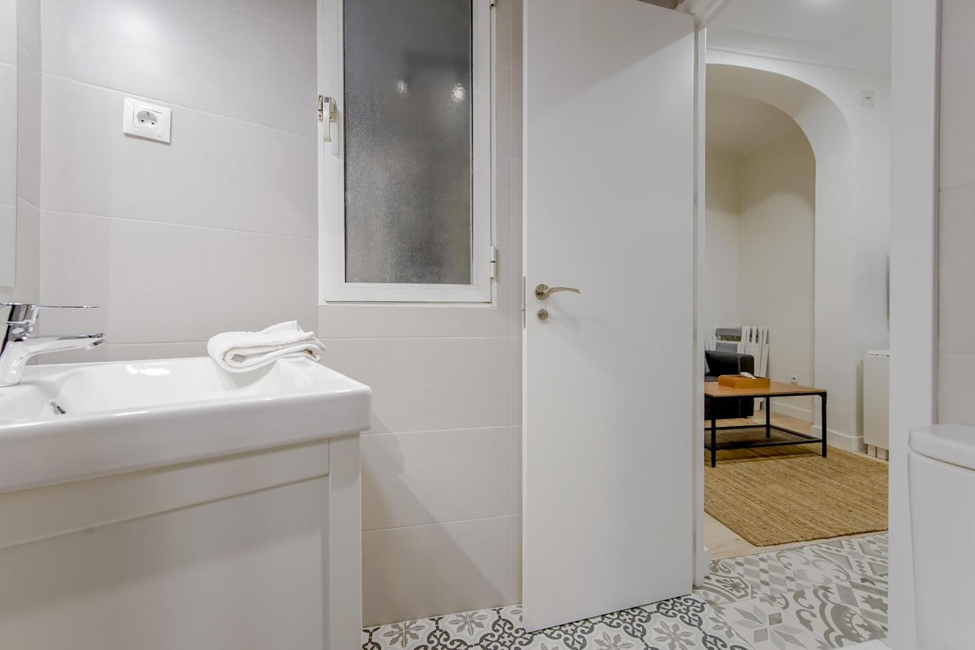 Ny Style Apt 5P En San Mateo Centro Chueca-Malasana E1 Madrid Buitenkant foto